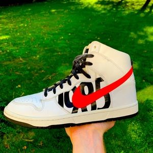 Preowned without box Nike Dunk High Lux Undefeated “Infrared” -Mens size 10